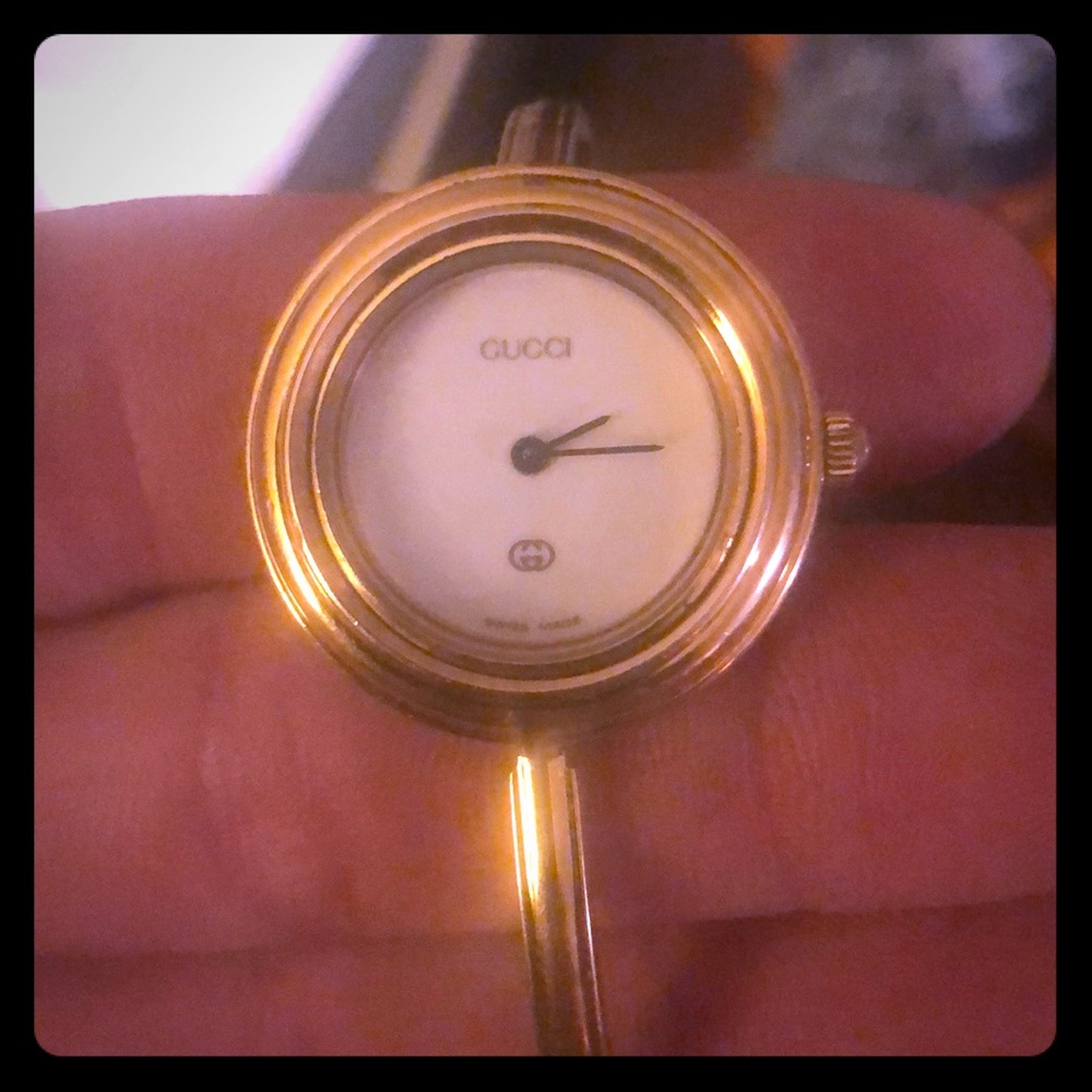 Women’s Gucci watch